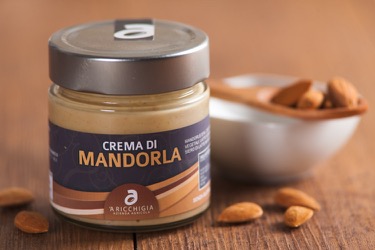 crema-di-mandorla-