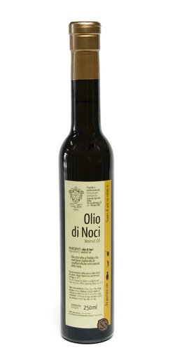 Olio Noci nuovo